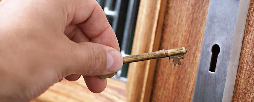 Central Locksmith Store Chula Vista, CA 619-210-7026 - lockout-service-01